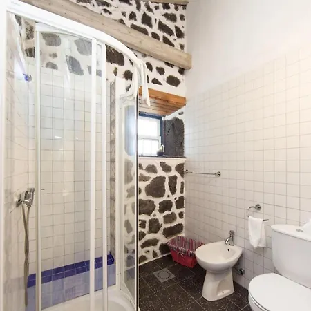 House, Santa Luzia, Pico, Azores-formerly Tui *